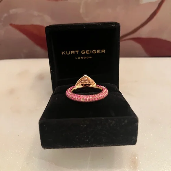 Kurt Geiger London Pink Heart Crystal Halo Ring -Sz. 7 - Excellent Condition - Picture 5 of 10